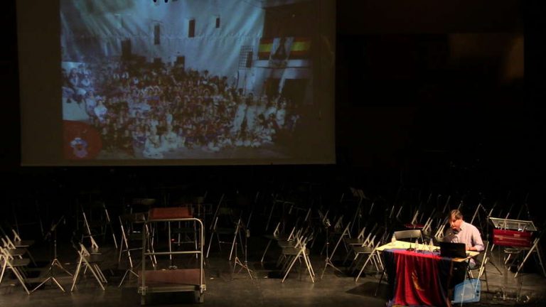 Germanor i festa al II Congrés de Moros Vells i Fundadors organitzat pels Moros Vells de Castalla