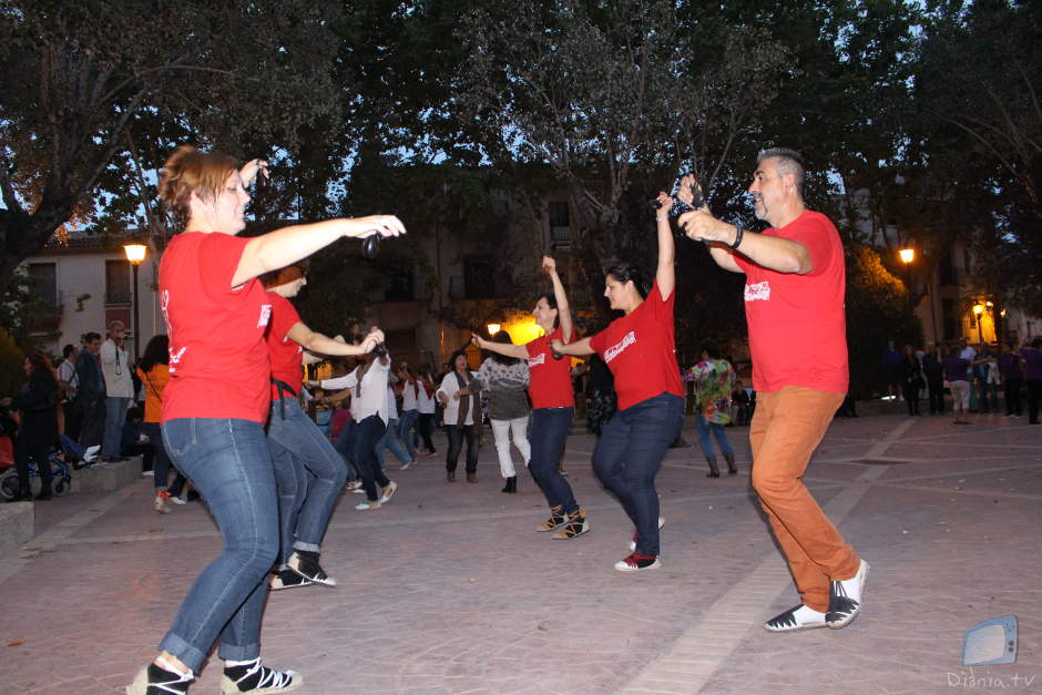 La II Dansà Popular de Cocentaina apropa el ball tradicional amb una jornada per a tots els públics