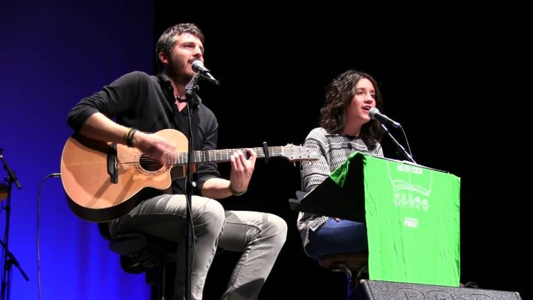 Andreu Valor i Berta Iñíguez – Que tinguem sort (en viu al Festival Diània)