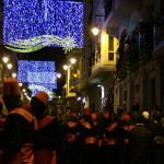 https://youtu.be/WhGA884_U6c Els Reis Mags arriben a Alcoi des d’Orient amb motiu de la 130a cavalcada