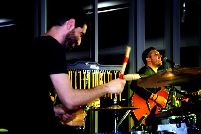 Andreu Valor amb Borja Penalba - Que tinguem sort (en viu a Dénia)