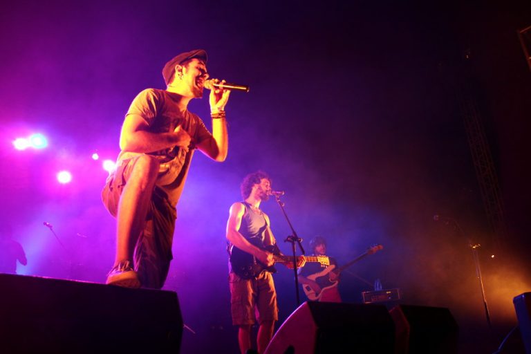 Txarango – Alegre i Encantada (en viu al Castalla Rock Festival )