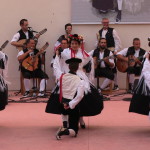 El passat dissabte 18 de juliol, la vila d'Ibi va viure una jornada de danses que començava a les 20:30 hores de la nit amb una de les peces més emblemàtiques del repertori iberut, el "Fandanguet Rodaet". El Parc de les Hortes, amb la casa dels Reis Mags de fons, es va omplir d'espectadors per presenciar aquesta mostra de les millors balls de cada zona. Seguiren "La Joteta Agarrà", la recentment estrenada "Fandango de 3 de Xàtiva", i l'emblemàtica "Jota de Banyeres". Els balls populars d'Extremadura visiten el Parc de les Hortes de la mà del Grup de Danses d'Ibi