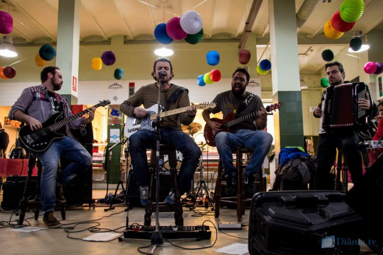 Desustància presenten ‘Des d’Ací Baix’ al Mercat de Sant Mateu d’Alcoi