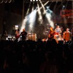 Libertad Kondizional encetà la nit de concerts amb la presentació d'alguns temes que formaran part del nou treball discogràfic, que s'enregistrarà el pròxim mes de setembre. Amb un so acurat, amé i ben potent, els de Banyeres van combatre les altes temperatures al ritme del millor punk-rock de la Mariola. Malgrat tot, no podien faltar grans hits al seu repertori, com el mític "Bob es punky", corejat a una veu per cadascun dels assistents. El Beneixama Rock clou la novena edició amb sons de reivindicació social