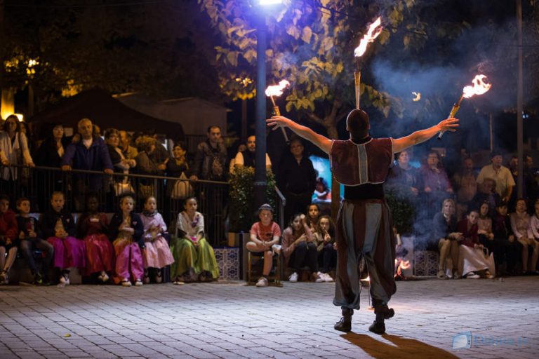 Danses i malabars clouen l'onzena edició de la Fira de Tibi