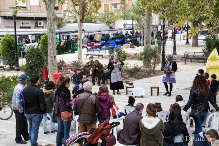 La Castanyera arriba a Castalla de la mà del Col·lectiu 'La Foraca'