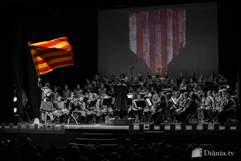 Diània celebra la Diada del País Valencià amb infinitat d’actes arreu de les comarques