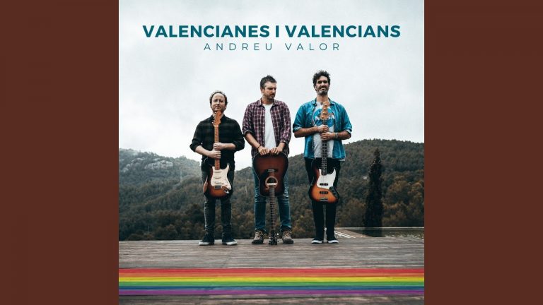 Andreu Valor canta ‘Valencianes i Valencians’ amb Botifarra