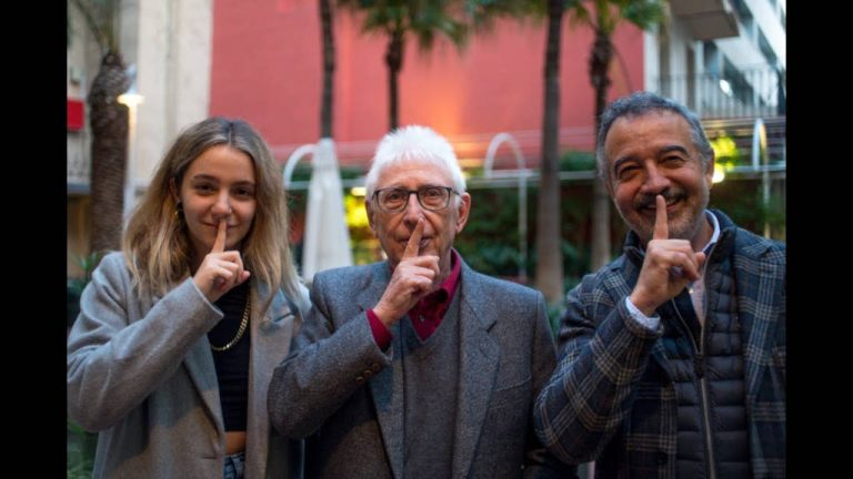 Suu encisa amb ‘Jo vinc d’un silenci’ de Raimon