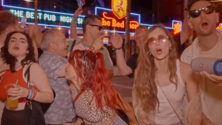 Cactus encén l’estiu a Diània amb «Noche Loca en Benidorm»